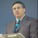 Pr. Chuy Olivares