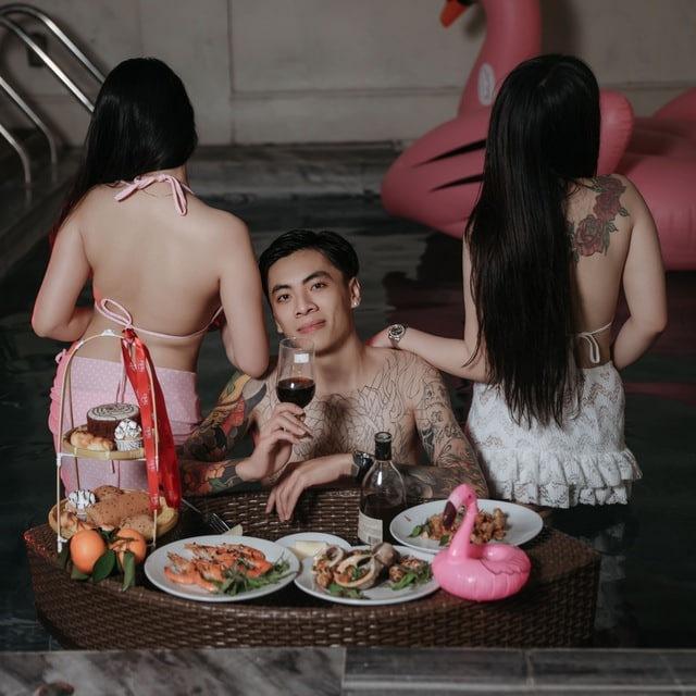 Hoàng Tú - Tú Tây Ninh Chính Chủ