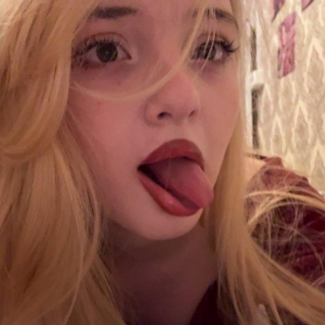 just me dariella ✧