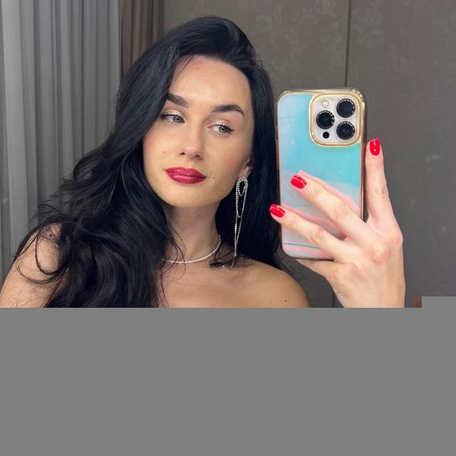 Dovnar Nastya