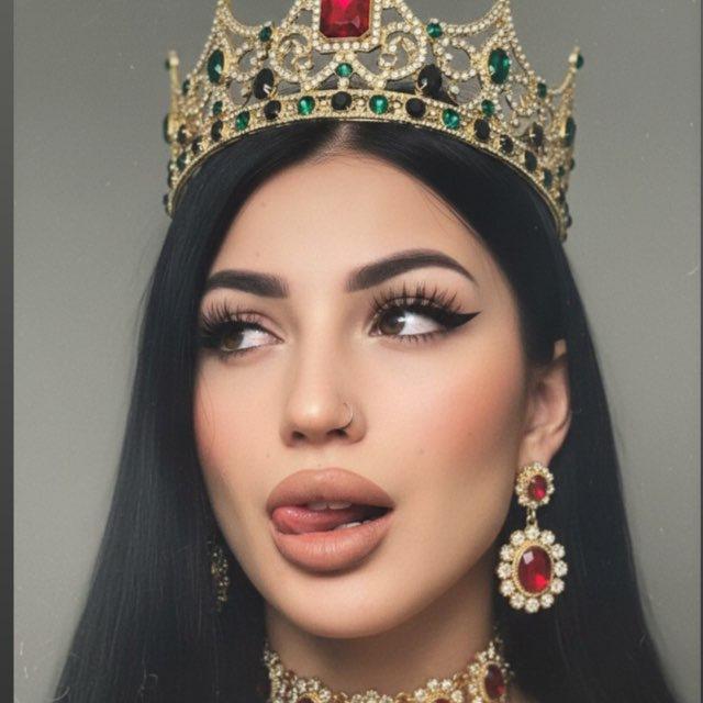 Di👑