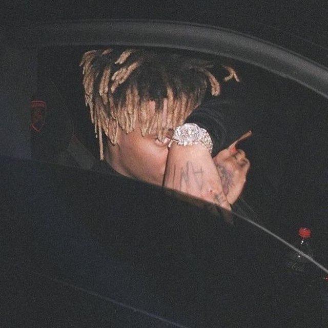 WRLD on Drugs ☂️🧃🌍