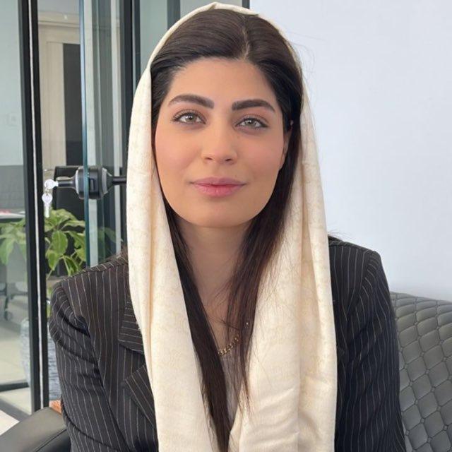 Haniehkhamoshiii