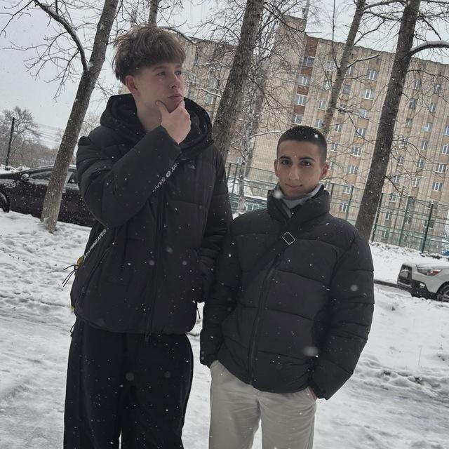 Армянин & Русский