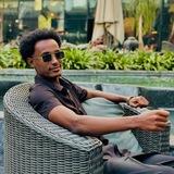 Mickey Abera | Social media manager & Content Creator