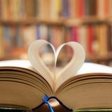Oamenii💚Fericiți📚Citesc
