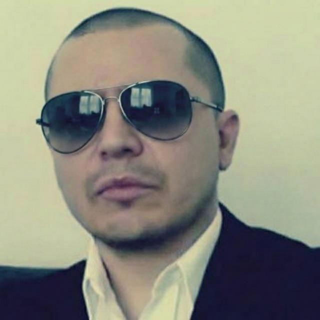 Xoaquin Flores - New Resistance