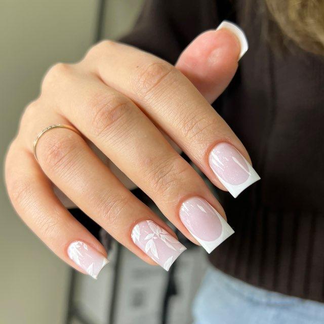 KIWI NAILS/ Маникюр и Педикюр ЖК ПАРКОЛОВО