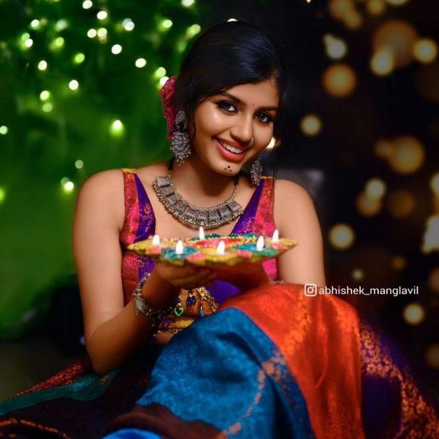 Nivedya fans
