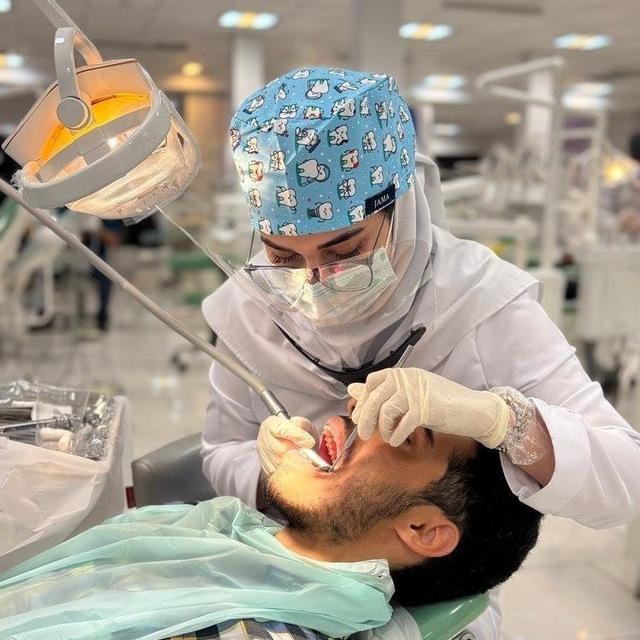 سوگند ابراهیمی|دانشجوی دندانپزشکی و مشاور ارشد نوتروفیل