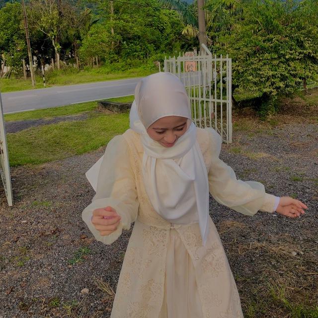 preloved by aisyaa