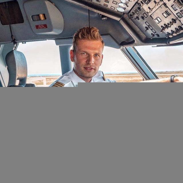 PilotPatrick for you👨🏼‍✈️✈️🌈
