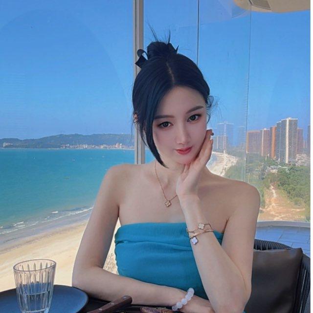 福田🌸水玲珑 肤白 模特