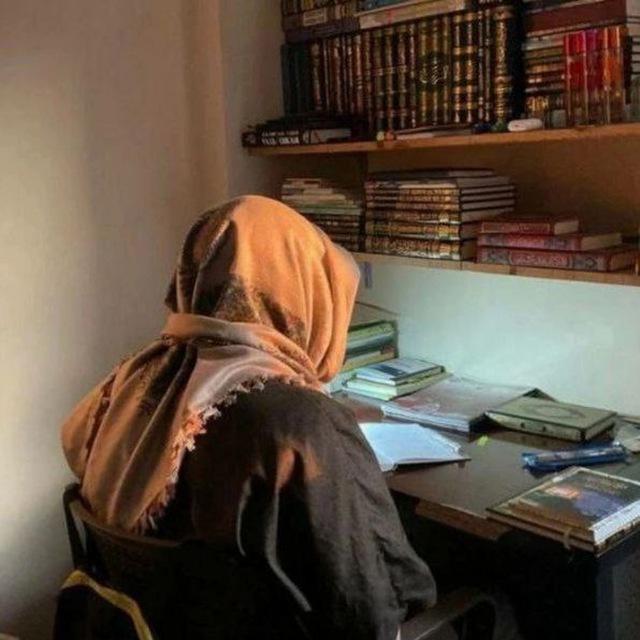 مبارز عمري