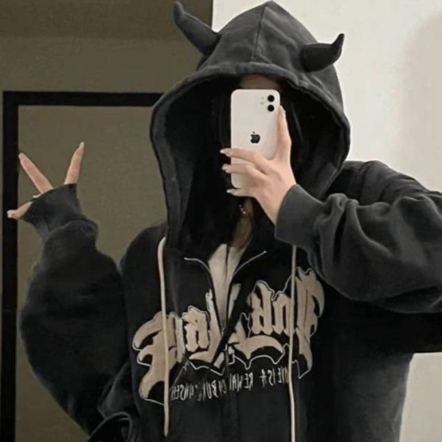 𝐇𝐨𝐨𝐝𝐢𝐞𝐜𝐥𝐮𝐛𐙚 ‧₊˚