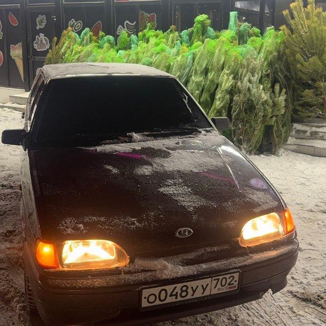 048