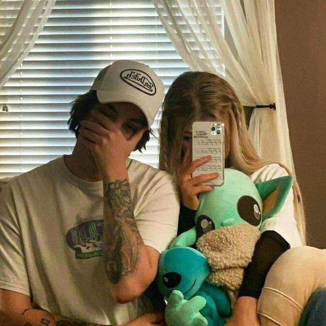 😴