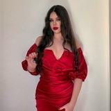 ЖГУЧАЯ БРЮНЕТКА