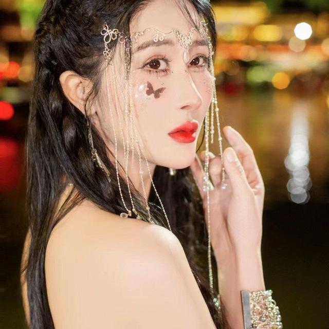 龙华雪梨（178模特简介）