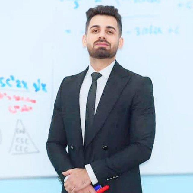 الاستاذ حيدر عبد الكريم