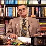 دنیای کتاب با رضا فاضلی