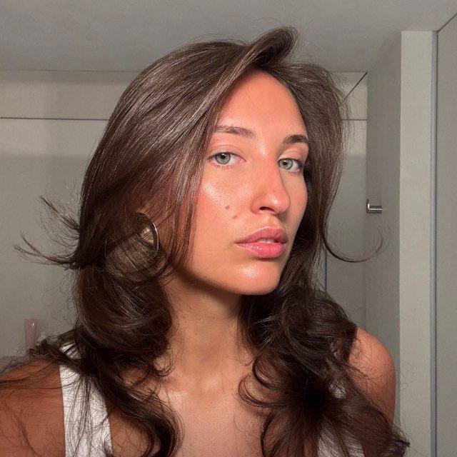 erika iliopulo🎧🤍