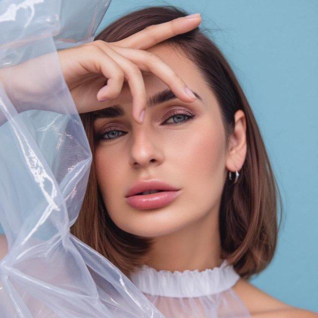 Polina Popova 👽
