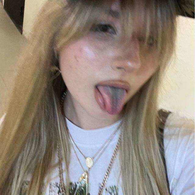 𝐀𝐥𝐢𝐧𝐬 𝐌𝐌𝐌💋