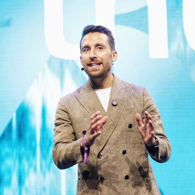 Stefano Orru - Life & Business
