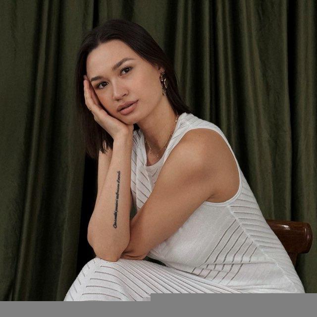 Юлия Мир 🌘 Сияй изнутри