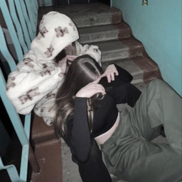 гронская мутит