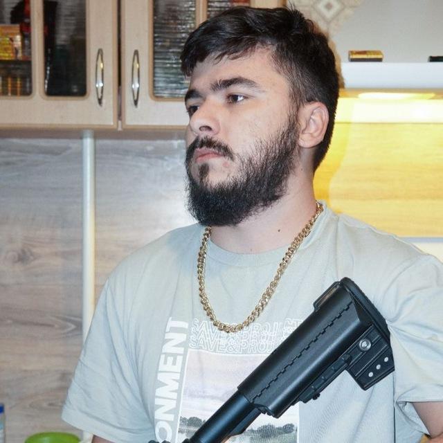 Чубрик🧔🏻