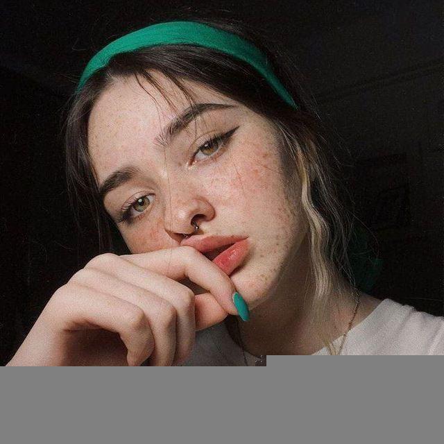 بوستات حزينه و حب صور