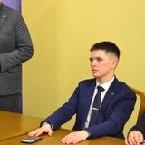 Адель тут