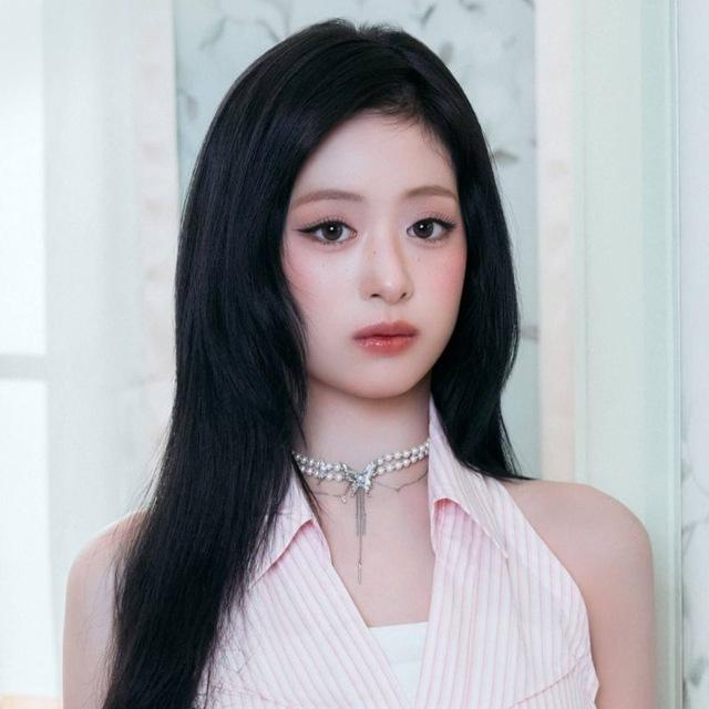 AHYEON | BABYMONSTER | YG