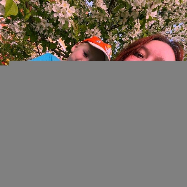 Здрасьте, я мама 👩🌸