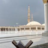 -لِيَطْمَئِنَّ قَلْبِي -