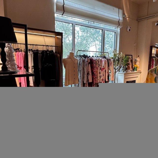 迪拜男女服饰内衣裤睡衣防晒衣家居服频道