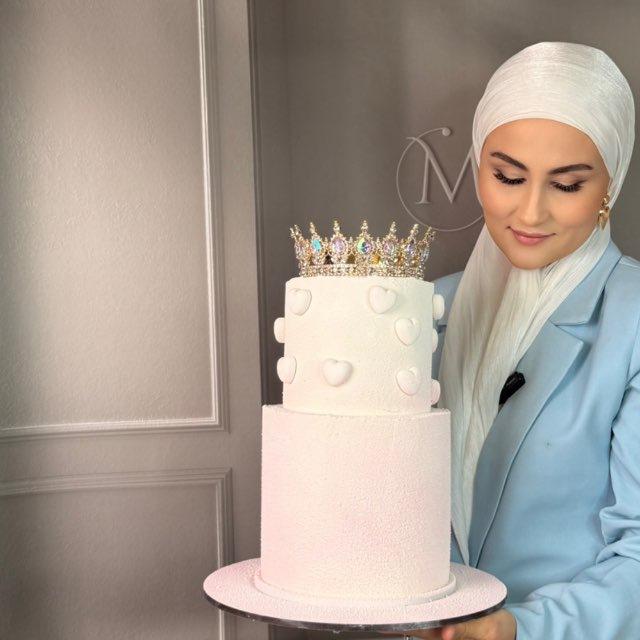 mary_cakelove