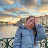 Arina in Paris