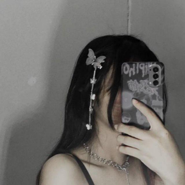 🦋 𝓛𝓲𝓿𝓮 𝓕𝓸𝓻 𝓨𝓸𝓾𝓻𝓼𝓮𝓵𝓯