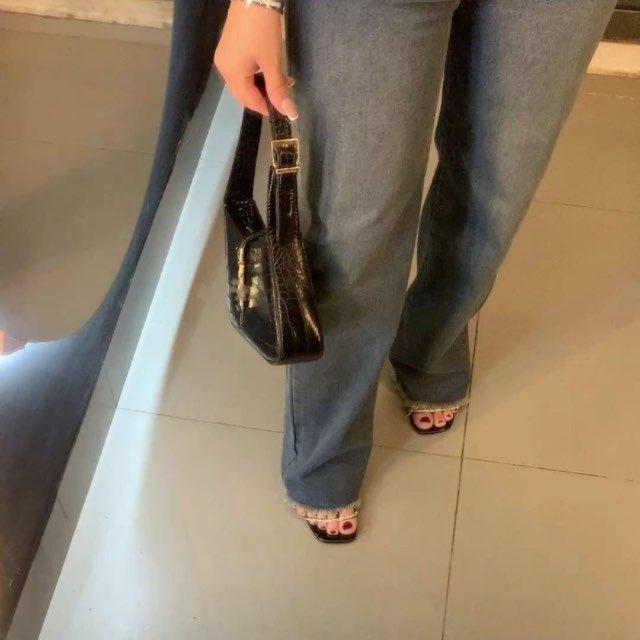 زينَـب .