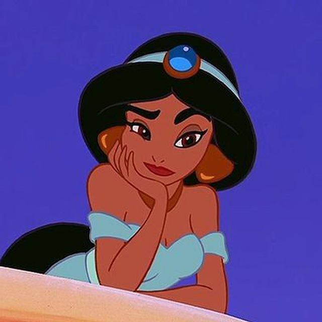 نَباءة💙.