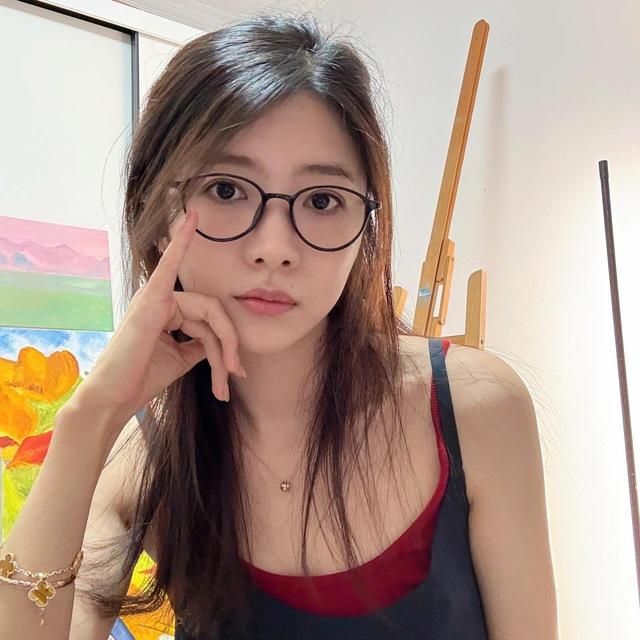 羽瑄美術老師私兼6月30上岸以後再無羽瑄