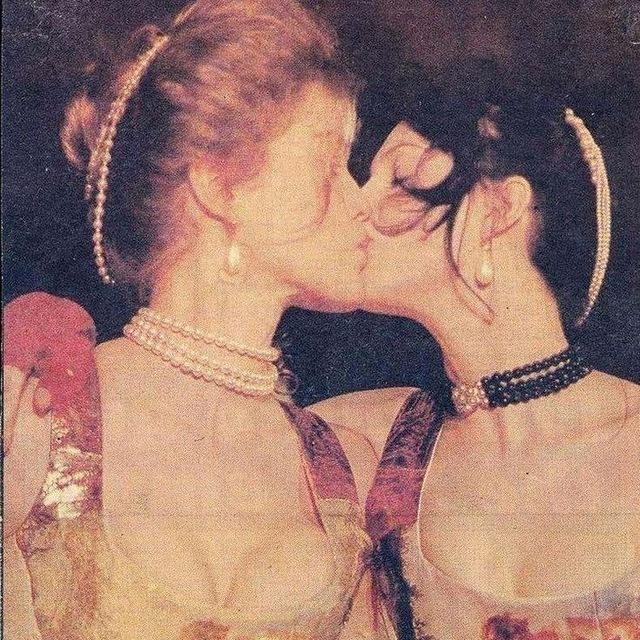 𝙻𝚎𝚜𝚋𝚒𝚊𝚗 𝚅𝚒𝚋𝚎𝚜