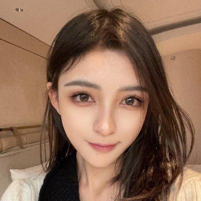 阿曼达与她的韭菜伙伴