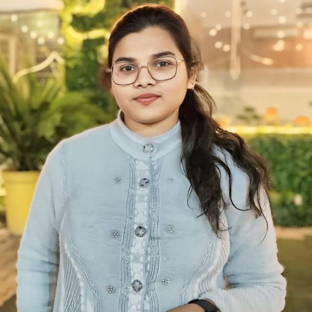 Sakshi Soni || Business Girl