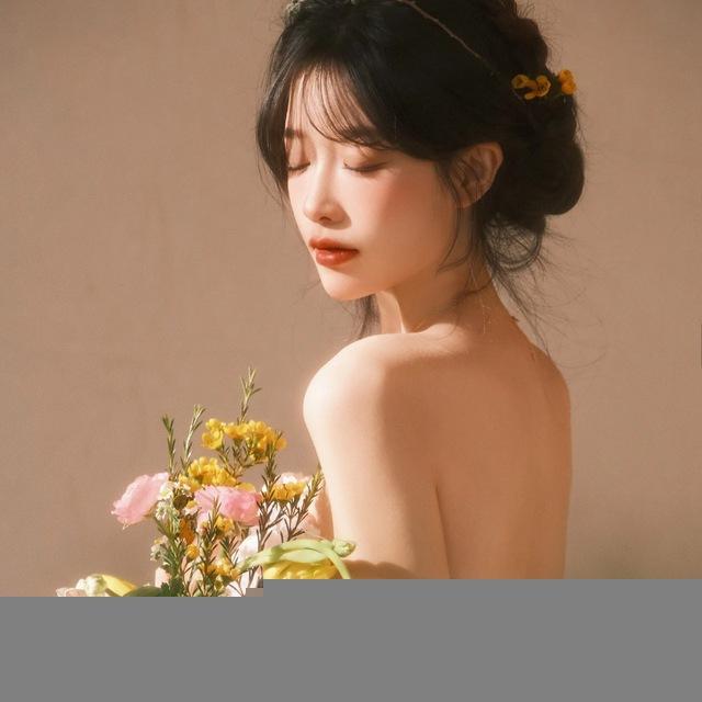 少女一顾倾人城