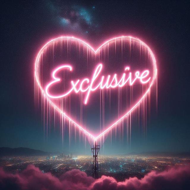 [ E᙭ᑕᒪᑌSIᐯE ™]