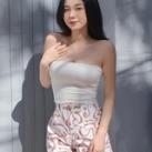 NHÓM NỮ SINH SƯU TẦM